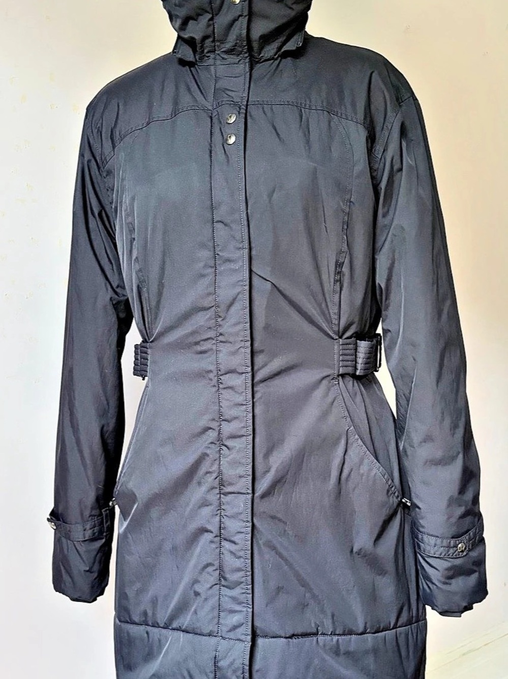Black EUC Lululemon Pinnacle Warmth Jacket Size 12